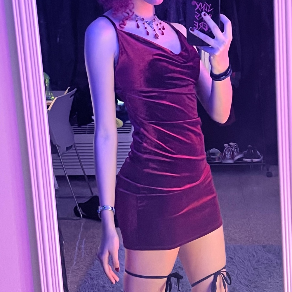 Short slip on Velvet Burgundy Dress. Small. Forever 21
